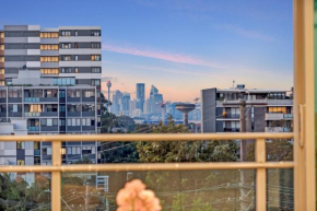 Luxury Retreat Sydney Airport Direct Train Line Sydney